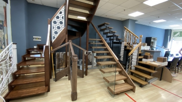 STEP UP (Степ Ап) - изготовление деревянных и металлических лестниц